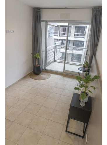Venta Departamento Un Dormitorio Barrio Martin. 2 Balcones