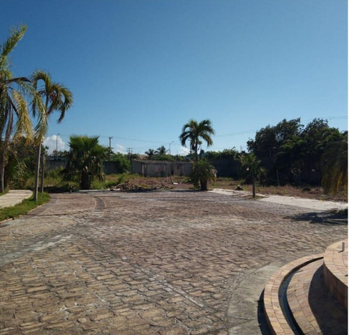 Terreno En Venta, Con 6 Casas Construidas, Solidaridad, Playa Del Carmen, Quintana Roo