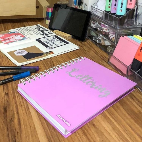 Imagen 5 de 5 de Cuaderno Asamblea Lettering Tapa Dura A5 70h (cod100)