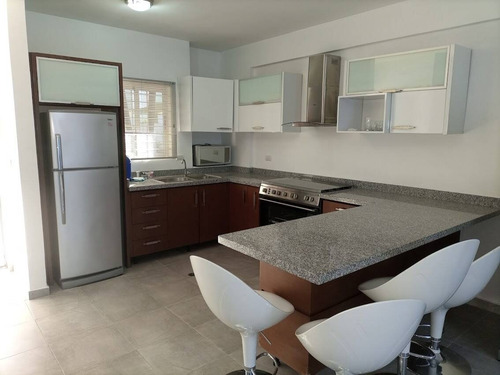 Imagen 5 de 15 de Rincon Gardens Hermoso Tonwhouse Código 130588 Vende Yackeline Tovar 04145831984