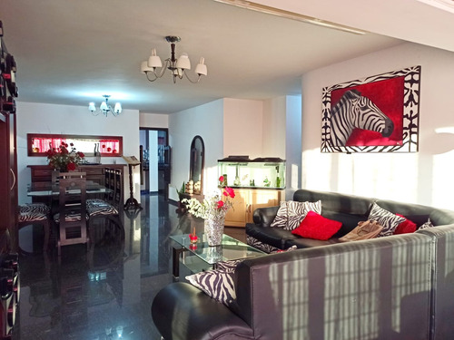 Amplio Apartamento En Prebo, Residencias San Andrés. Luz Coelho