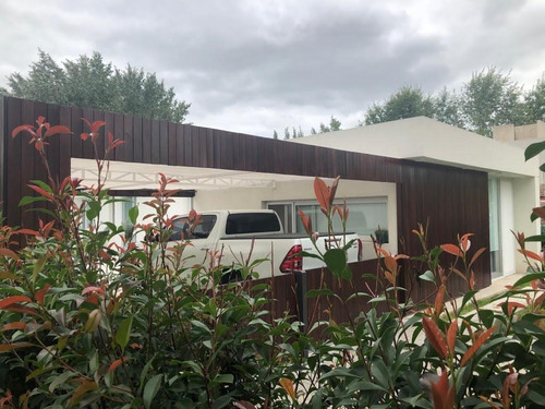 Imagen 7 de 19 de Casa - Los Cardales