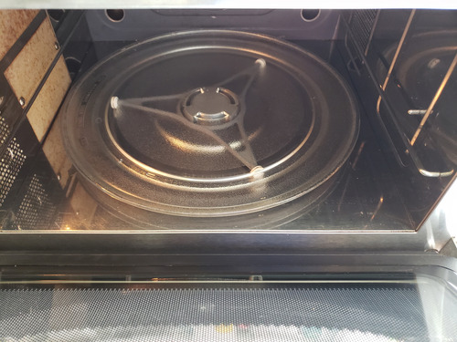Microondas Whirlpool 6 Jt359 Crisp Grill Acero Inox. 31 L. (Usado)
