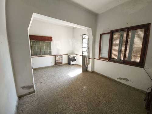 Venta 2 Casas En 1 Y Local. Ideal Inversión.