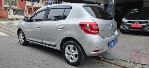Renault Sandero 1.6 Dynamique Hi-power 5p