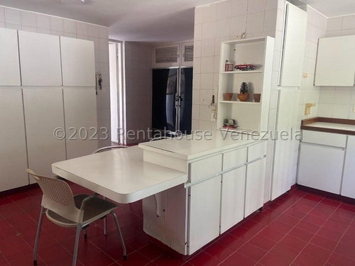 Baja De Precio En Venta ¡espectacular Casa En Valle Arriba Con Acceso A Campos De Golf! Alfonso 25-7912