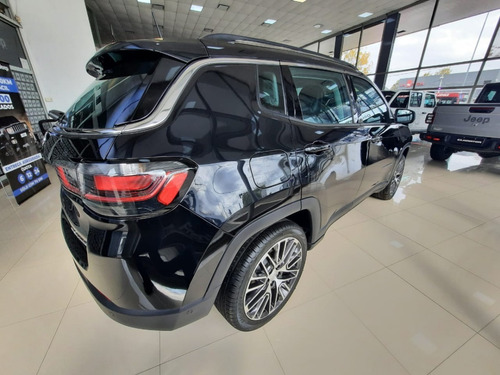 Imagen 8 de 16 de Jeep Compass Limited Plus At6 1.3t 4x2