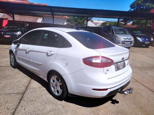 Imagem 5 de 13 de Ford