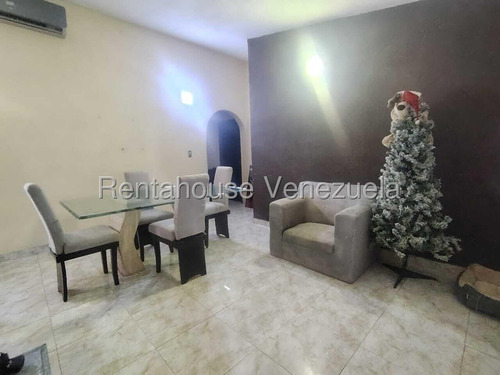 Amplia Casa En Venta Urb Yacural Barquisimeto,lara