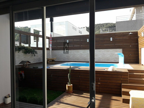 Imagem 7 de 30 de Casa Padrão Para Venda Em Centro Garopaba-sc - Kv523
