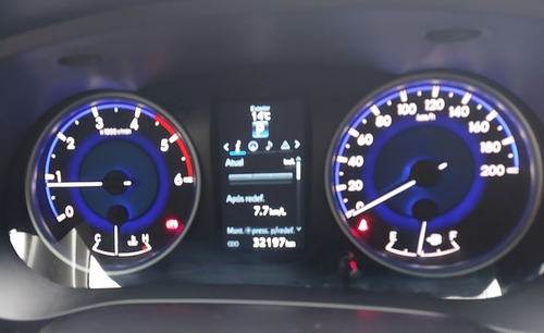 Imagem 6 de 8 de Toyota Hilux 2019 2.8 Tdi Srv Cab. Dupla 4x4 Aut. 4p