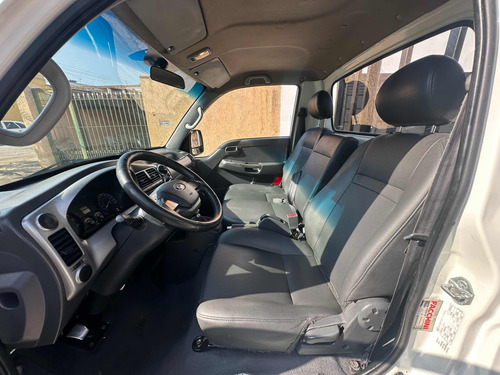 Kia Bongo 2.5 Std 4x2 Rs Turbo S/ Carroceria 2p