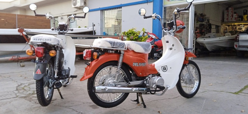 Moto Pollerita Raveland Modelo Delivery 50 Cc Y 110 Cc