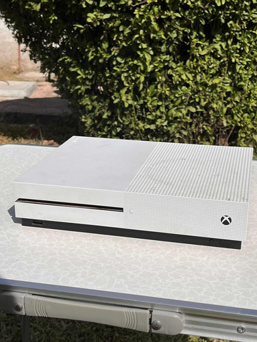 Xbox One S: 1tb+control+juegos