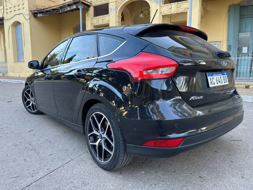 Ford Focus III 2.0 Titanium At6