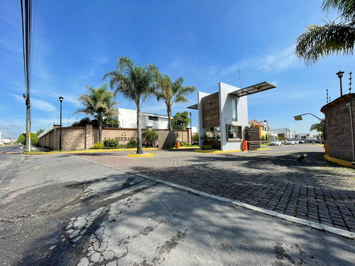 Imagen 5 de 14 de Casa En Venta Dentro De Fraccionamiento La Herradura En Morillotla