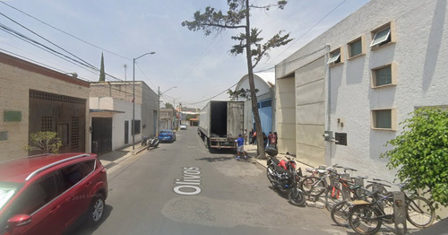 Hermosa Y Amplia Casa En Una De Las Mejores Zonas De Tlahuac!!!te Brindamos Todo Lo Necesario Para Obtener La Casa De Tus Sueños, Somos Líderes Y Especialistas En Remates Bancarios, Así Como En Propie
