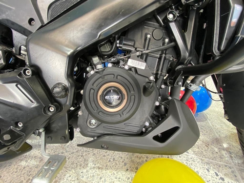 Imagen 8 de 25 de Dominar 250 Touring