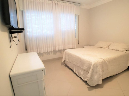 Imagem 15 de 21 de Praia Das Pitangueiras - Guarujá - 5 Dormitórios (2 Suites) - 1 Vaga Demarcada - Ap2038 - 34708769