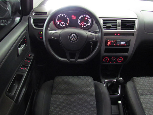 Fox Trendline 1.6 Flex 2016 Completo - Rodas - Baixo Km