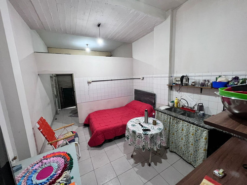 Imagen 2 de 12 de Venta De Local, Zona Comercial, Caseros. Permuta!