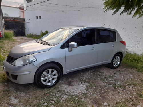 Nissan Tiida 1.8 Tekna