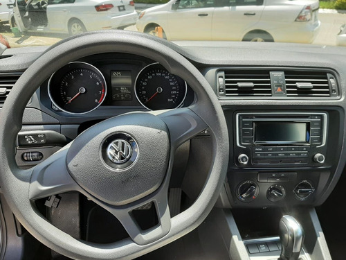Imagen 11 de 12 de Volkswagen Jetta 2018 2.0 Tiptronic At
