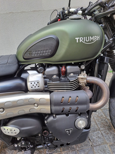 Triumph  Scrambler 900