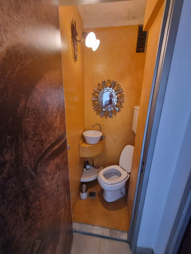 Venta De Departamento De 4 Ambientes