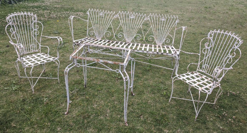 Juego De Jardín De Hierro Antiguo. Mesa + Sillones - Patio (Usado)