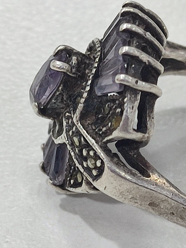 Anillo Antiguo De Plata Con Amatistas Cirte Baguet (Usado)