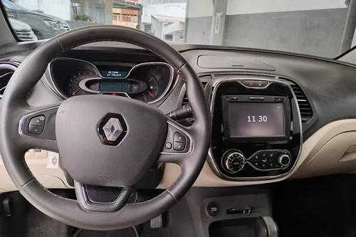 Renault Captur 2.0 Intens Automática