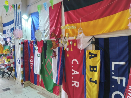 Gorro De C. A. Rentistas, Hacemos Todos Los Equipos