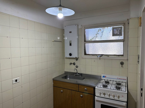 Alquiler Dpto. 2 Ambientes En Colegiales