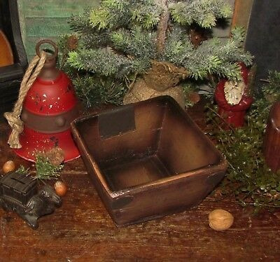 Primitive Antique Vtg Style LG Fruit Angled Dovetail Box R