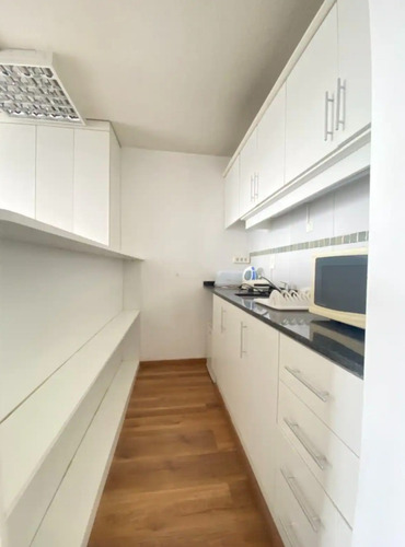 Venta Monoambiente En Punta Carretas Con Garage Sobre Ellauri
