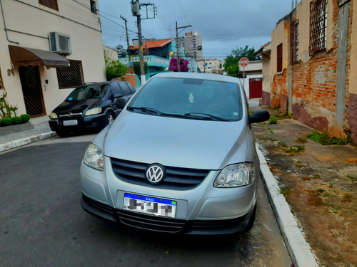 Volkswagen Fox 1.0 Plus Total Flex 5p
