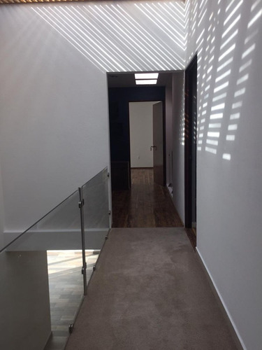 Imagen 25 de 26 de Casa En Venta En Privada Sobre Calle En Metepec