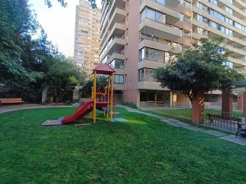 Oferta - Excelente Departamento Amoblado En Las Condes