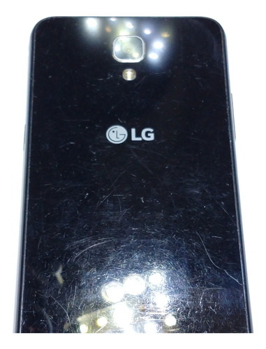 LG X Screen (Usado)