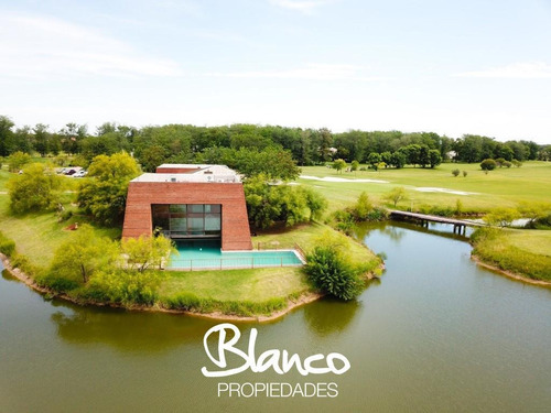 Imagen 13 de 24 de A La Laguna! Excelente Lote De 2.225 En El Barrio Estancias Del Pilar - Laguna