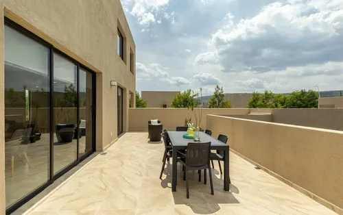Preciosa Casa Tipo Duplex En Altos Juriquilla, 149 M2, De Super Lujo !!