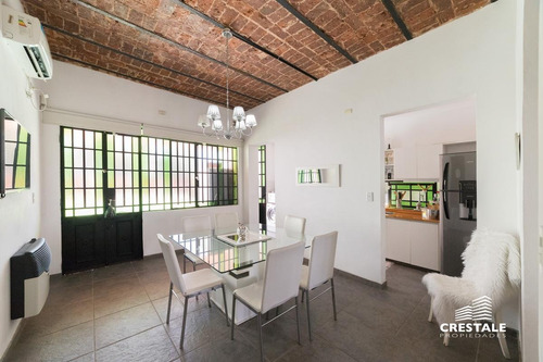 Imagen 9 de 24 de Excelente Casa 2 Dormitorios En Venta - Alberdi, Rosario