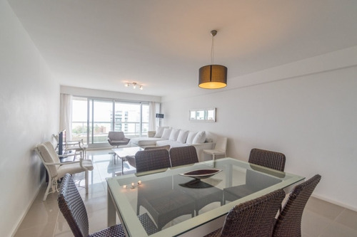 Imagen 15 de 16 de Apartamento En Venta De 3 Dormitorios C/ Cochera En Playa Brava