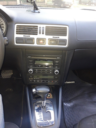 Volkswagen Bora 2.0 Trendline 115cv Tiptronic 2009