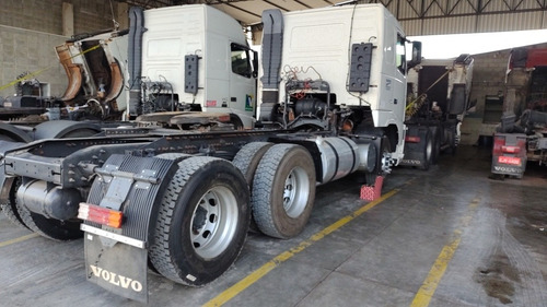 Imagem 8 de 9 de Volvo Fh 440 6x4 Bugleve