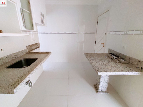 Imagem 12 de 16 de Apartamento Á Venda Na Praia Do Tombo - 1 Dormitório - Sacada - Vaga - Próximo Ao Mar - - Ap05878 - 69449103