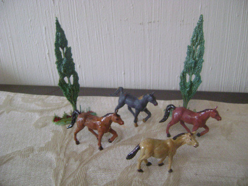 6 Antiguos Animalitos Tipo Eg Toys 4 Caballos 2 Pinos Ind Ar