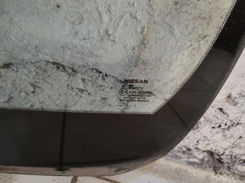 Parabrisas Nissan March 2014 2015 2016 2017 2018 2019 2020 (Usado)