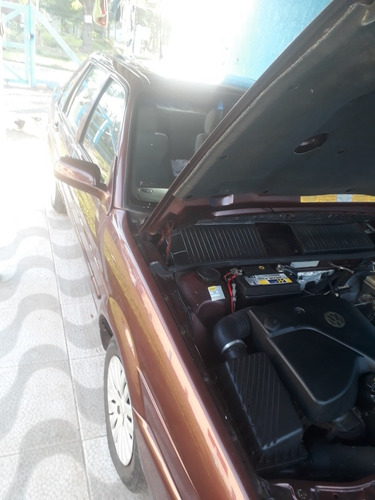 Volkswagen Santana 1.8 4p Gasolina 1999